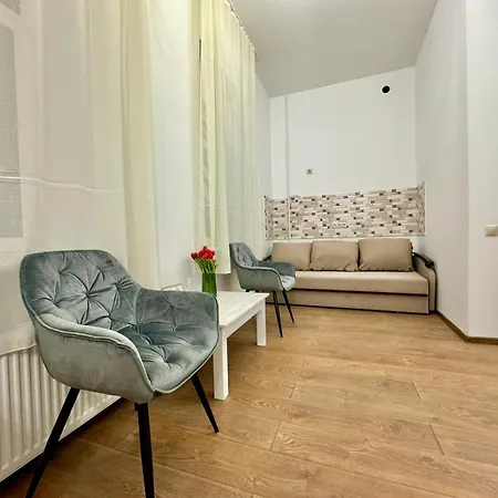 поруч з олімпійським стадіоном Apartment *